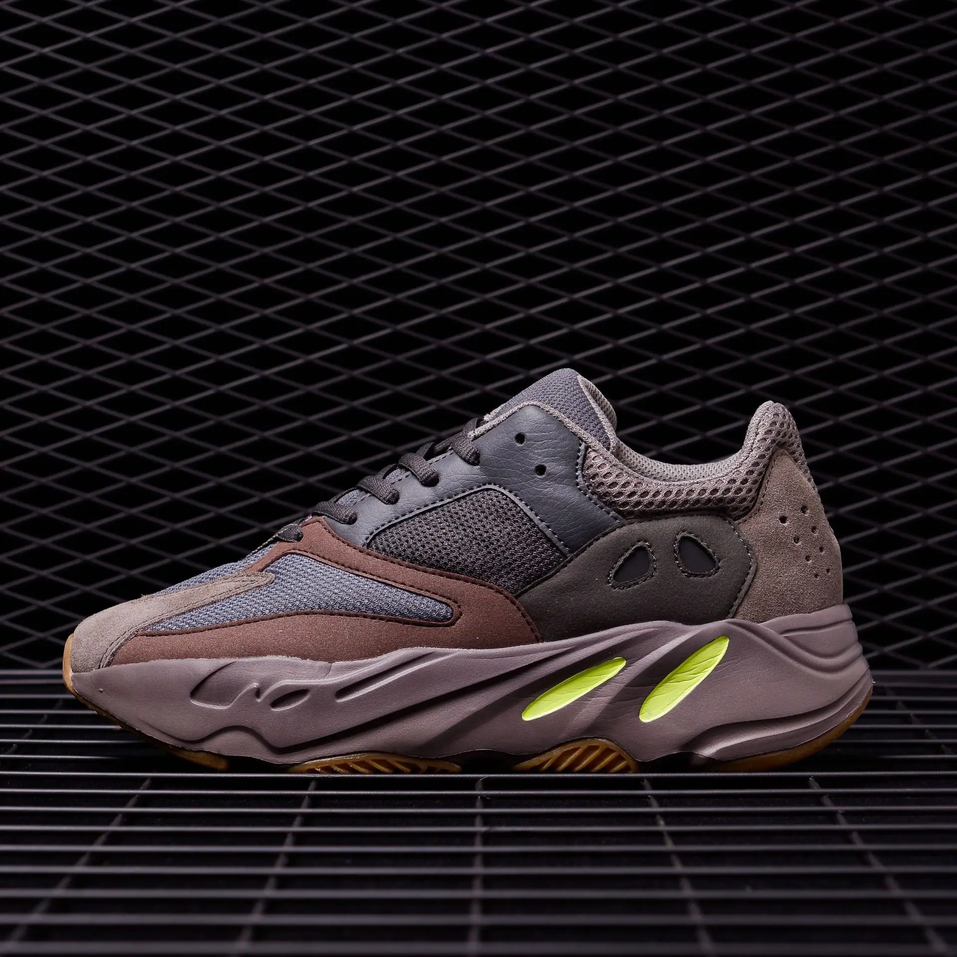 Original High Quality Yeezy 700 v2 Wave Runner Sneakers ayakkab Men Outdoor Casual running Shoes
Original High Quality Yeezy 700 v2 Wave Runner Sneakers ayakkab Men Outdoor Casual running Shoes