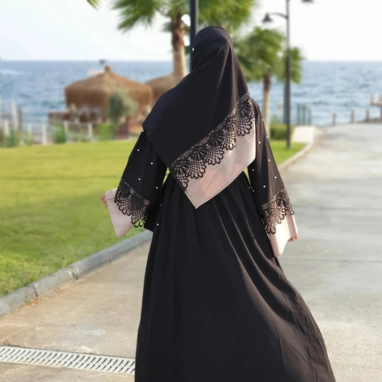 2021 Women Free Size Beaded Muslim Cardigan Robe Front Open Kaftan Abayas Muslim Dresses From Dubai
2021 Women Free Size Beaded Muslim Cardigan Robe Front Open Kaftan Abayas Muslim Dresses From Dubai