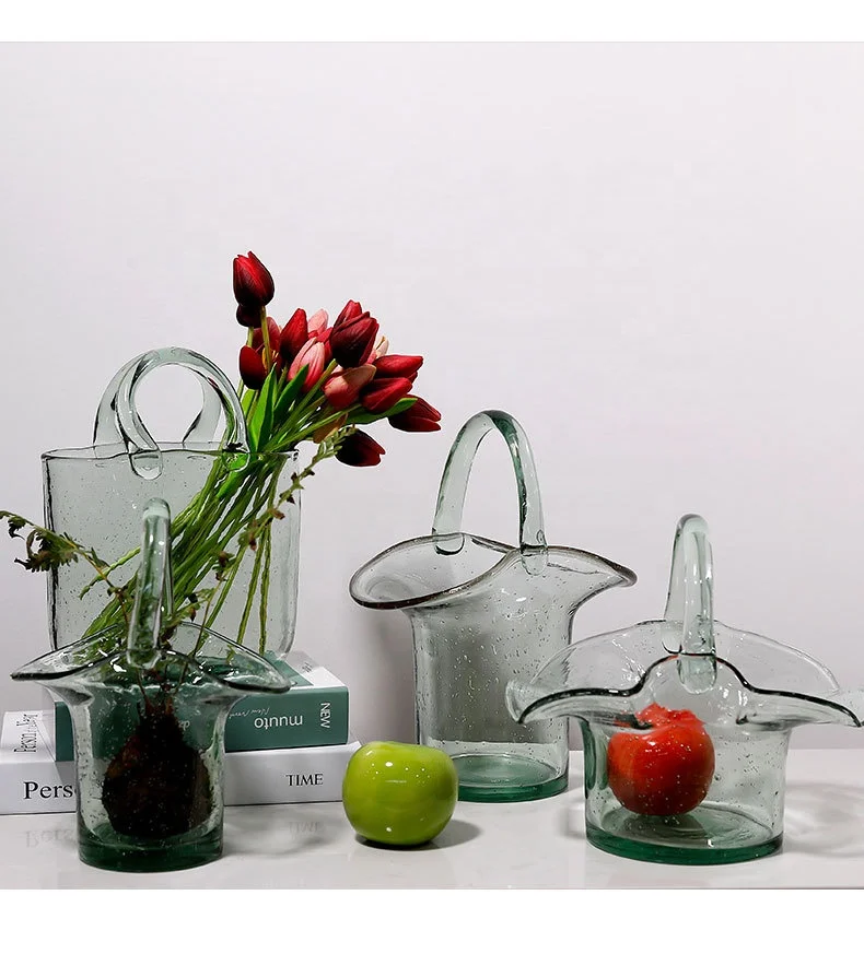 Ready stock crystal ins bubble transparent handbag basket decoration wholesale flower vase glass vase
Ready stock crystal ins bubble transparent handbag basket decoration wholesale flower vase glass vase