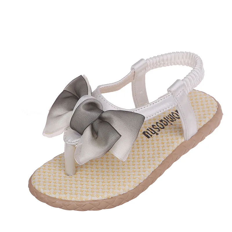 Girl's sandal 2020 new summer clip-on princess shoes with bow tie Korean style soft sole sandals
Girl's sandal 2020 new summer clip-on princess shoes with bow tie Korean style soft sole sandals