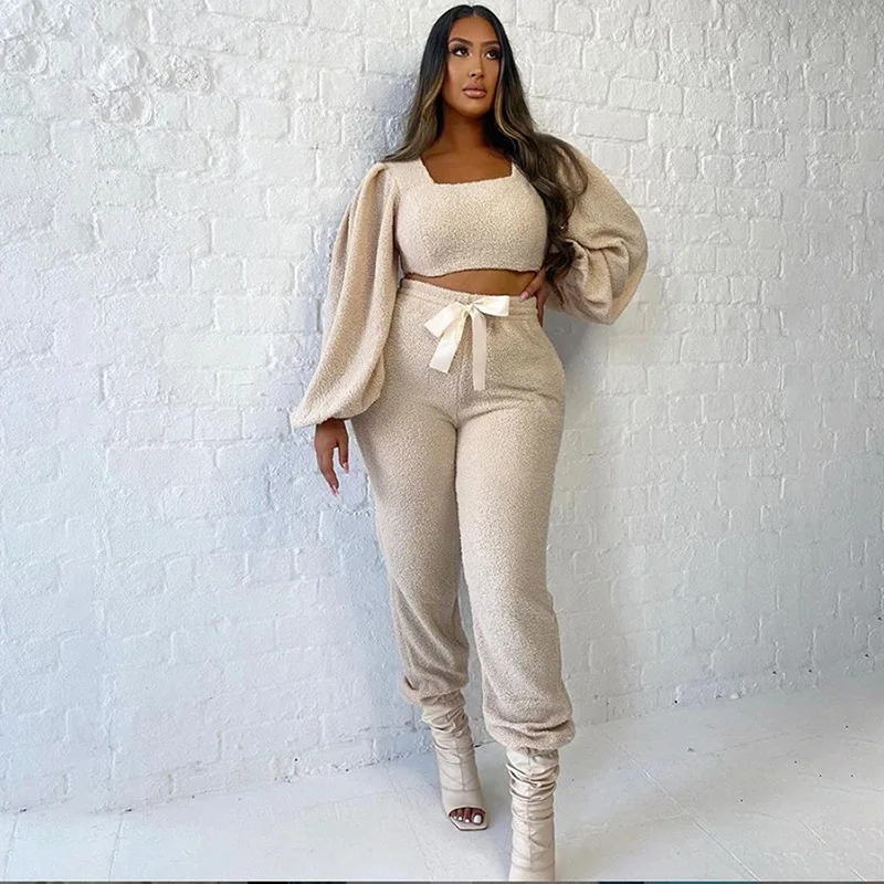 2020 New fashion women winter Square Collar top and pants CASUAL two piece set women ladies clothing
2020 New fashion women winter Square Collar top and pants CASUAL two piece set women ladies clothing