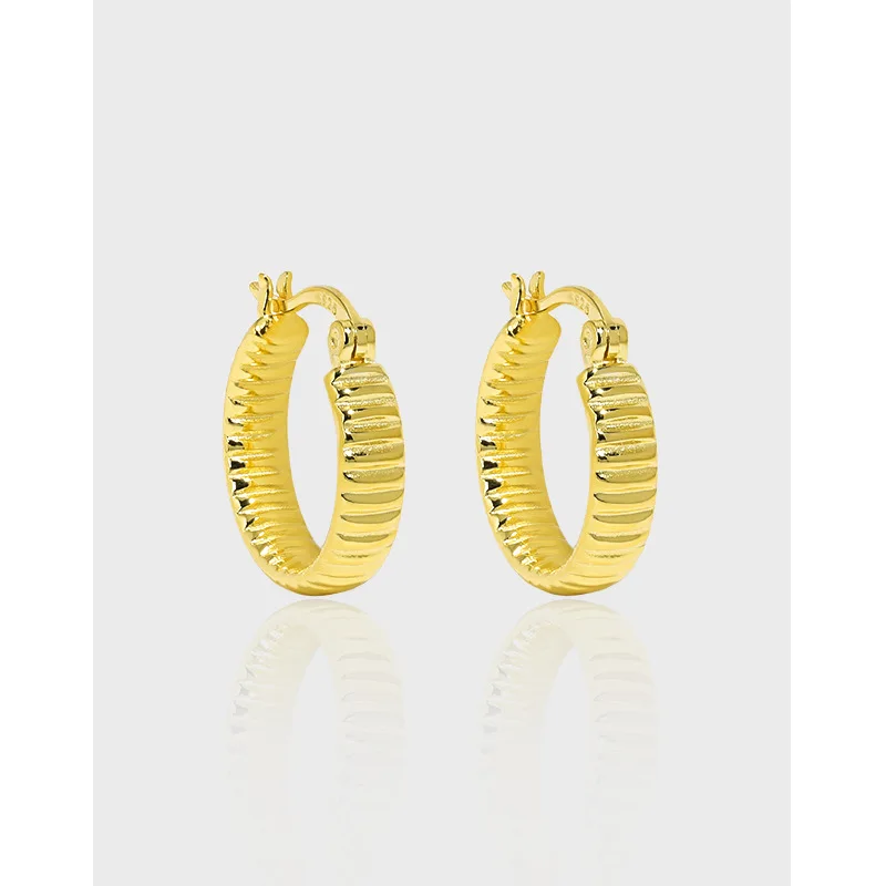 Ins 925 Sterling Silver Jewelry 18K Gold Plated Wave Wheel Earrings Women's Hoop Earrings
Ins 925 Sterling Silver Jewelry 18K Gold Plated Wave Wheel Earrings Women's Hoop Earrings