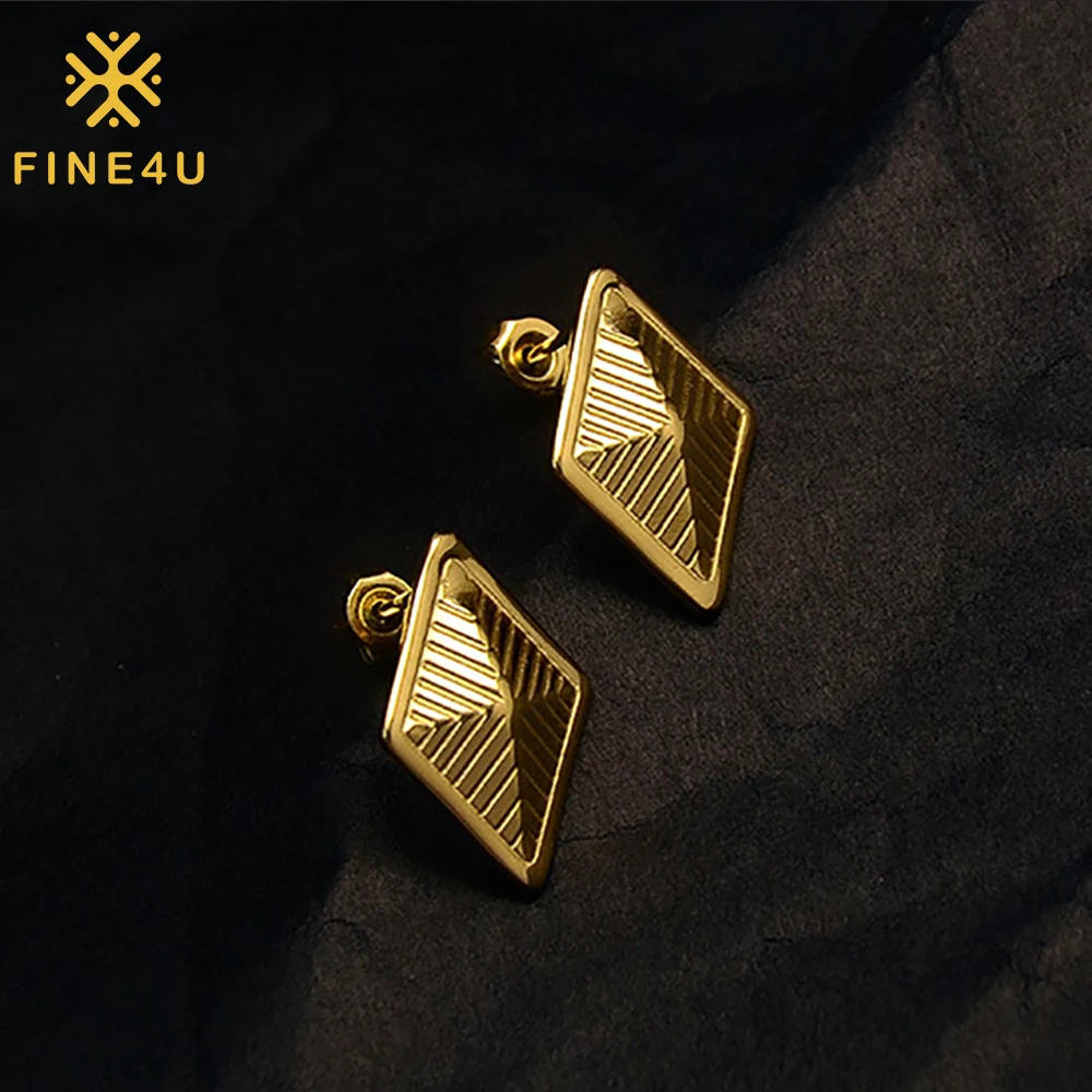Anti Tarnish Jewelry Women Gold Plated Geometric Triangle Texture Chunky Stainless Steel Stud Earrings
Anti Tarnish Jewelry Women Gold Plated Geometric Triangle Texture Chunky Stainless Steel Stud Earrings
