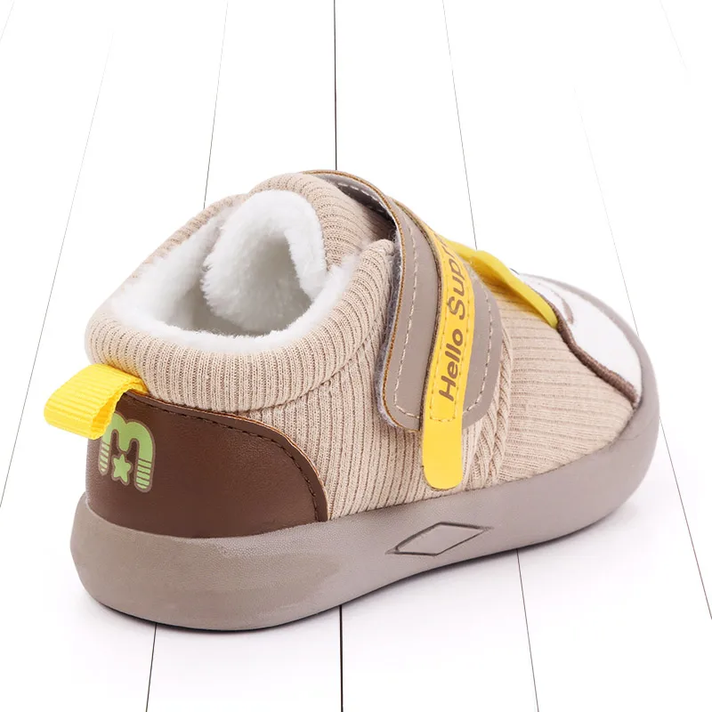 Winter Warm Cotton Baby Shoes Cute Bear Design with Plush New Born Baby Walking Shoes Unisex supplier