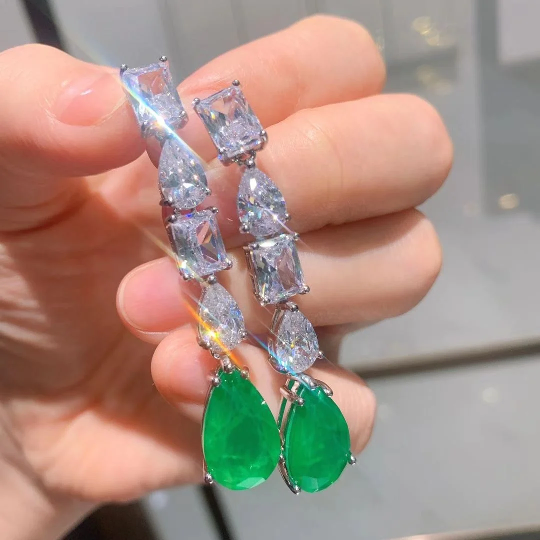 Luxury Exquisite Bridal Wedding Earring For Women Water Drop Cut Emerald Tourmaline Gemstone Wedding Fine Jewelry Gifts, Picture shows
Luxury Exquisite Bridal Wedding Earring For Women Water Drop Cut Emerald Tourmaline Gemstone Wedding Fine Jewelry Gifts, Picture shows