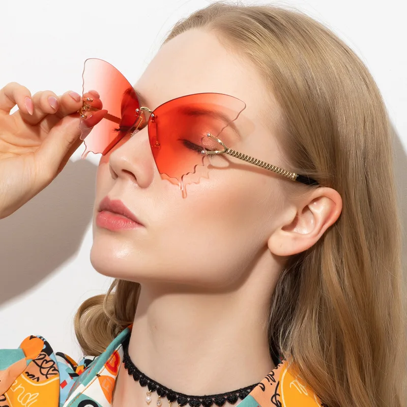 Womens Sunglasses Trendy Butterfly Sunglasses Fashion Gradient Photochromic Oversized Custom Logo Pink Sunglasses, Custom color
Womens Sunglasses Trendy Butterfly Sunglasses Fashion Gradient Photochromic Oversized Custom Logo Pink Sunglasses, Custom color