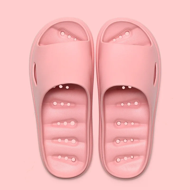 Superstarer Wholesale home leaking slippers summer indoor and outdoor bathing men non-slip bathroom thick slide slippers
Superstarer Wholesale home leaking slippers summer indoor and outdoor bathing men non-slip bathroom thick slide slippers