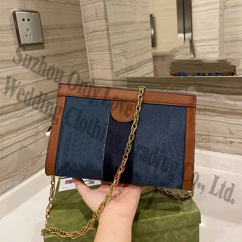wholesale Envelope Real Leather Chain One Side Shoulder Cross Body Bags For Women Summer Letters All Over Hand bag
wholesale Envelope Real Leather Chain One Side Shoulder Cross Body Bags For Women Summer Letters All Over Hand bag