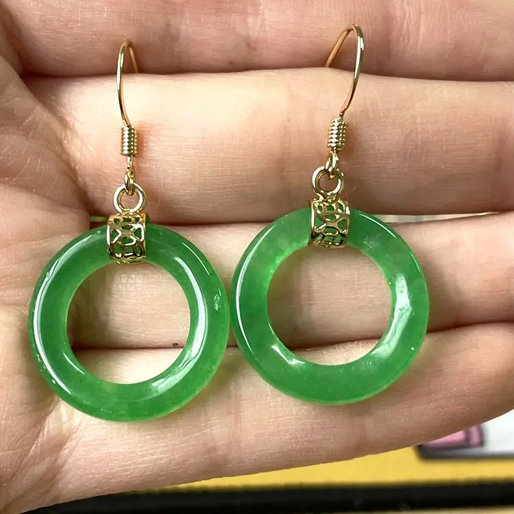 Jialin Jewlery wholesale simple green trend circle jade hoop stud for women earrings
Jialin Jewlery wholesale simple green trend circle jade hoop stud for women earrings