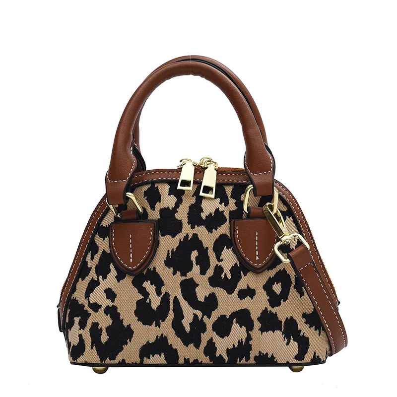 New fashion Leopard purse and handbag luxury women hand bags designer ladies sling bag shoulder bag from China
New fashion Leopard purse and handbag luxury women hand bags designer ladies sling bag shoulder bag from China