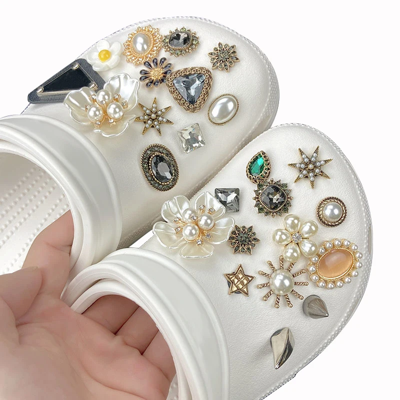Rhinestones charms for croc bad bunny shoe decorations Pearl designer croc shoe charm
Rhinestones charms for croc bad bunny shoe decorations Pearl designer croc shoe charm