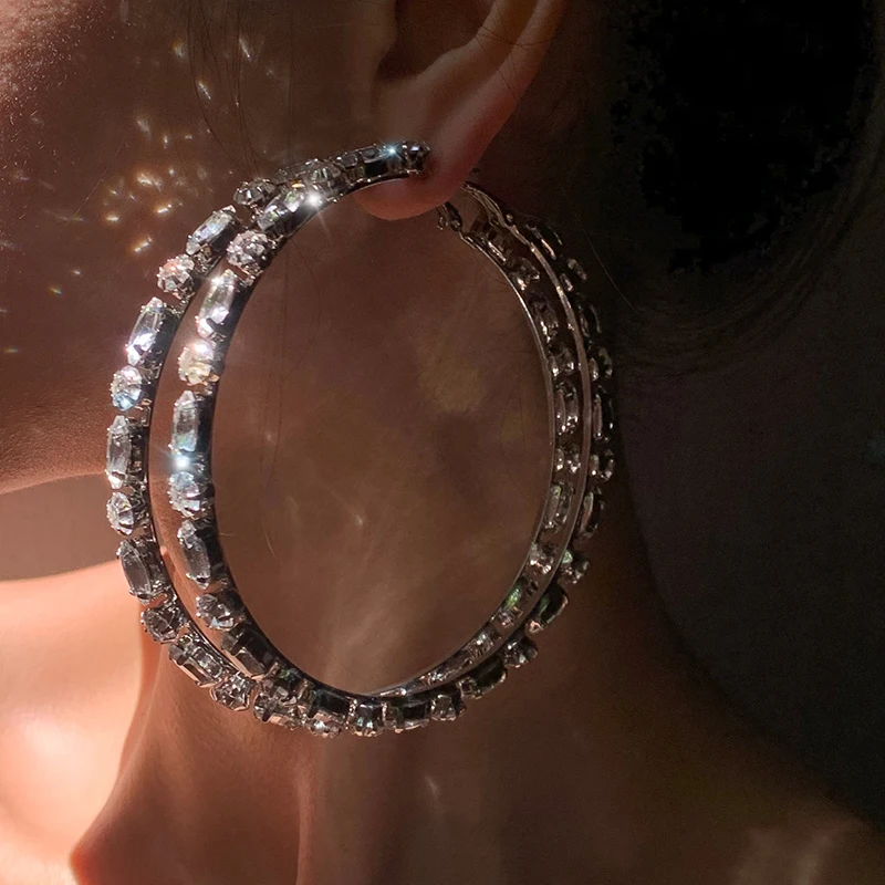 Custom Luxury 18k Gold Plated Rhinestone Crystal Hypoallergenic Big Large Round Circle Hoop Earrings For Women, As the picture shows
Custom Luxury 18k Gold Plated Rhinestone Crystal Hypoallergenic Big Large Round Circle Hoop Earrings For Women, As the picture shows
