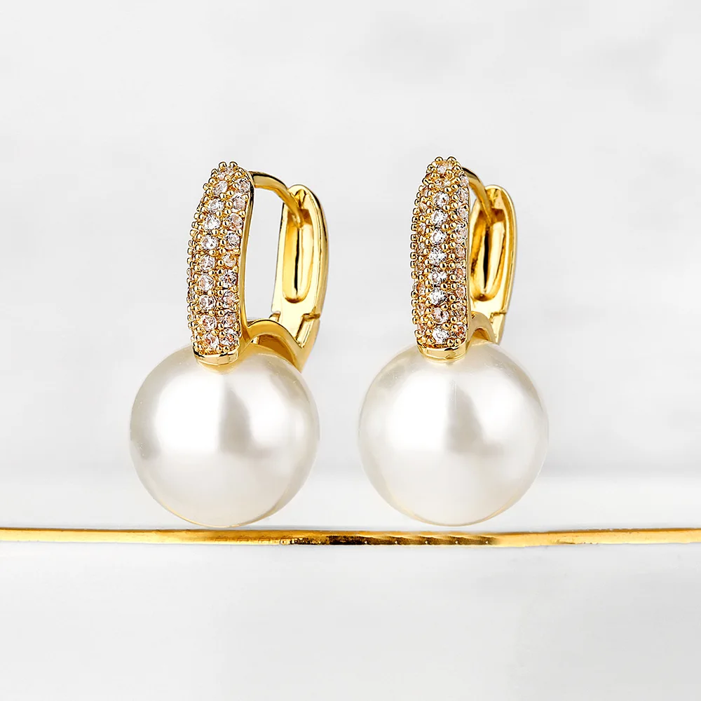 Luxury Chic Real 18k Gold Plated CZ Clip Hoop Earrings Micro Pave Cubic Zircon Round Pearl Drop Earrings, As pictures
Luxury Chic Real 18k Gold Plated CZ Clip Hoop Earrings Micro Pave Cubic Zircon Round Pearl Drop Earrings, As pictures