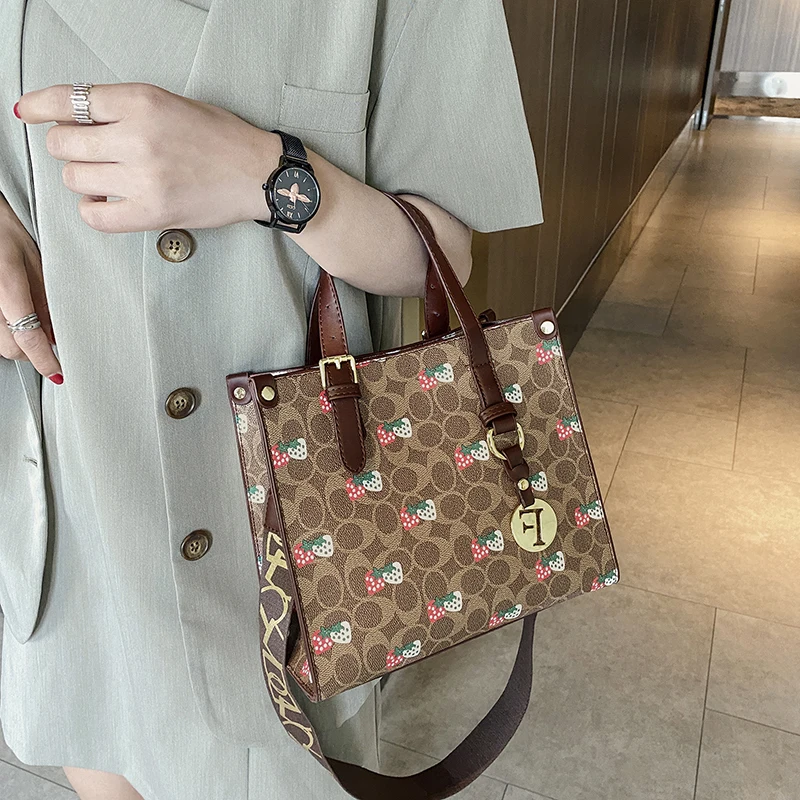 hot selling fashion good price ladies bag elegance shoulder bags women hand bags suka factory yiwu luxury, Customized
hot selling fashion good price ladies bag elegance shoulder bags women hand bags suka factory yiwu luxury, Customized