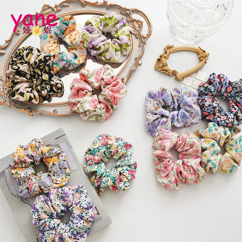 Korean flower rubber band rural girl large intestine hair circle simple hair accessories
Korean flower rubber band rural girl large intestine hair circle simple hair accessories