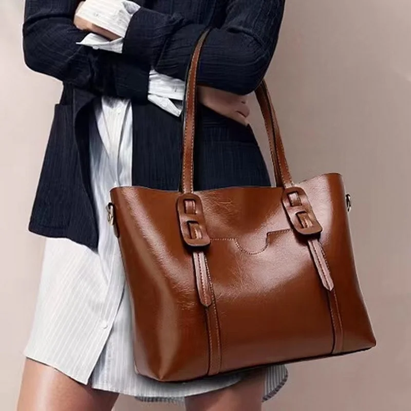 Cheap handbags from china oil wax elegant handbags wholesale designer inspired women's tote bags women handbags ladies
Cheap handbags from china oil wax elegant handbags wholesale designer inspired women's tote bags women handbags ladies