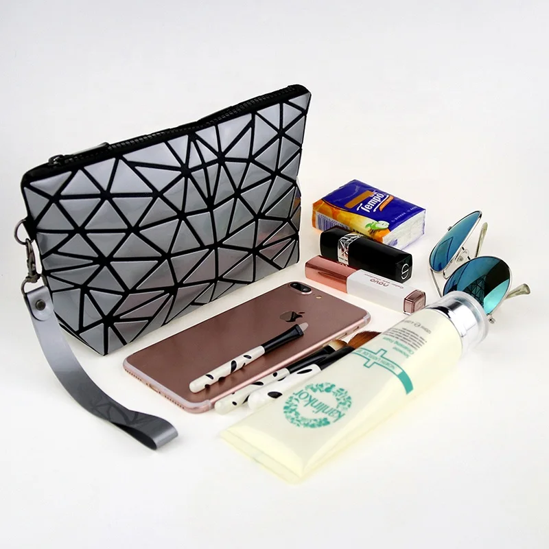 Waterproof lightweight multi colored finish Cosmetic Bags for ladies, 7 colors 
Waterproof lightweight multi colored finish Cosmetic Bags for ladies, 7 colors