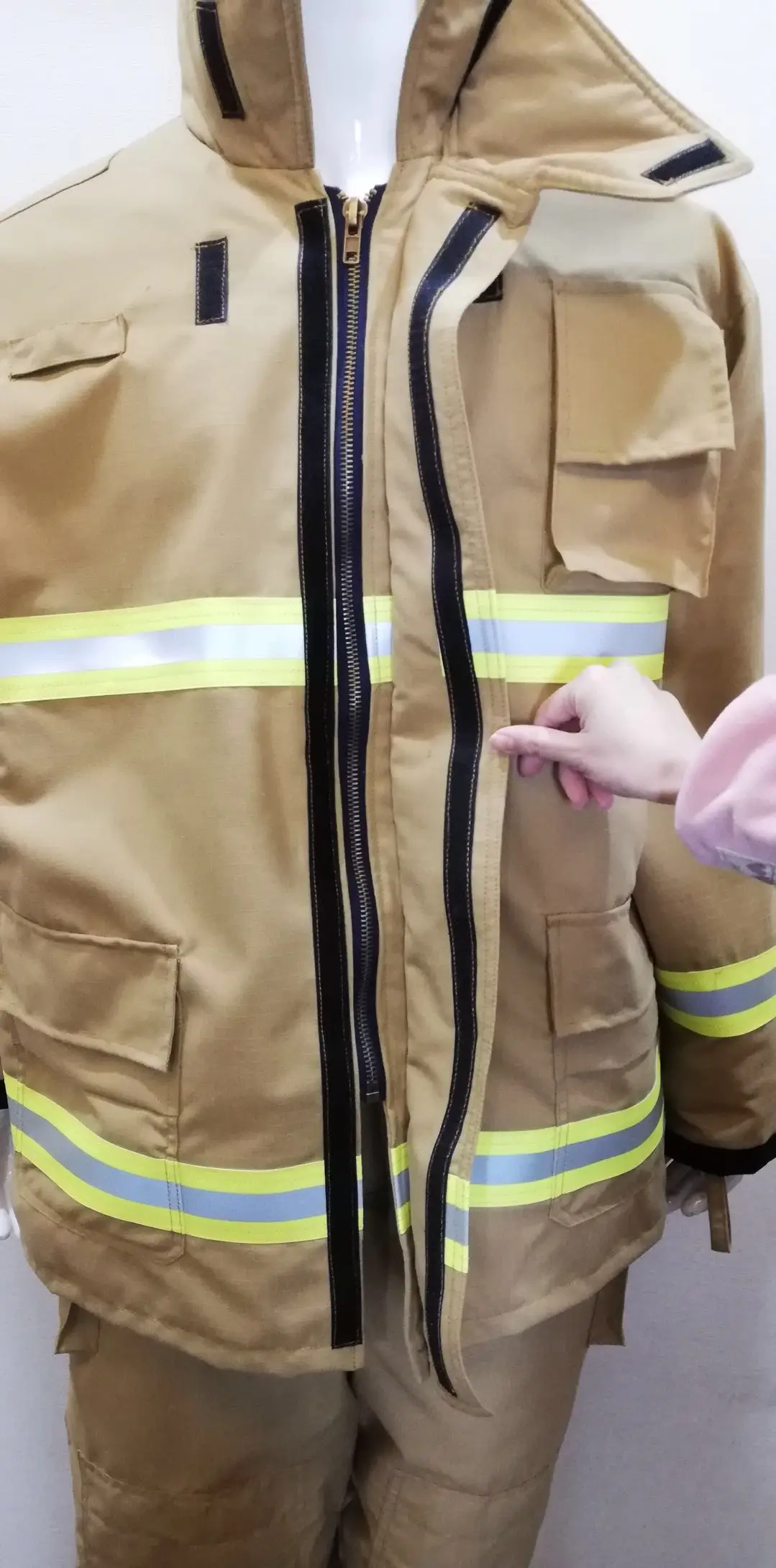 Ce Certificate Approved Nomex Iiia 4 Layers En469 Fire Fighitng Suit