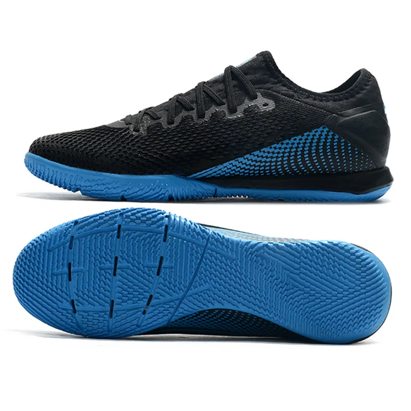 Factory Wholesale Professional IC custom futsal shoes football boots custom soccer cleats for men, Black
Factory Wholesale Professional IC custom futsal shoes football boots custom soccer cleats for men, Black