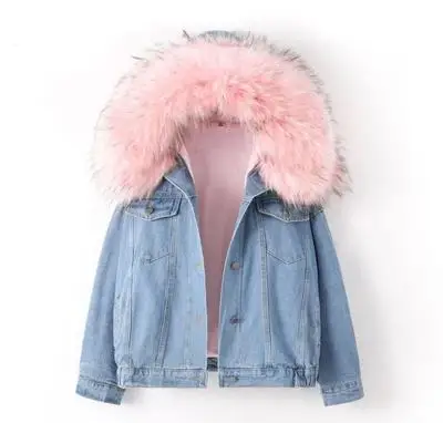 Coldker Women's Denim Jacket With Fur Winter Jeans Hooded Coat Female Faux Fur Collar 2020 Padded Warm Jackets Bomber Winter
Coldker Women's Denim Jacket With Fur Winter Jeans Hooded Coat Female Faux Fur Collar 2020 Padded Warm Jackets Bomber Winter