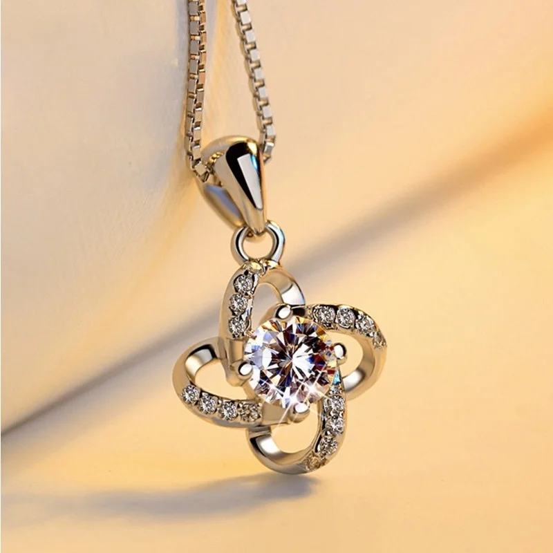 Ruigang Silver Handmade high Polished Cross Choker Necklace Diamond Chain Necklaces for Women
Ruigang Silver Handmade high Polished Cross Choker Necklace Diamond Chain Necklaces for Women