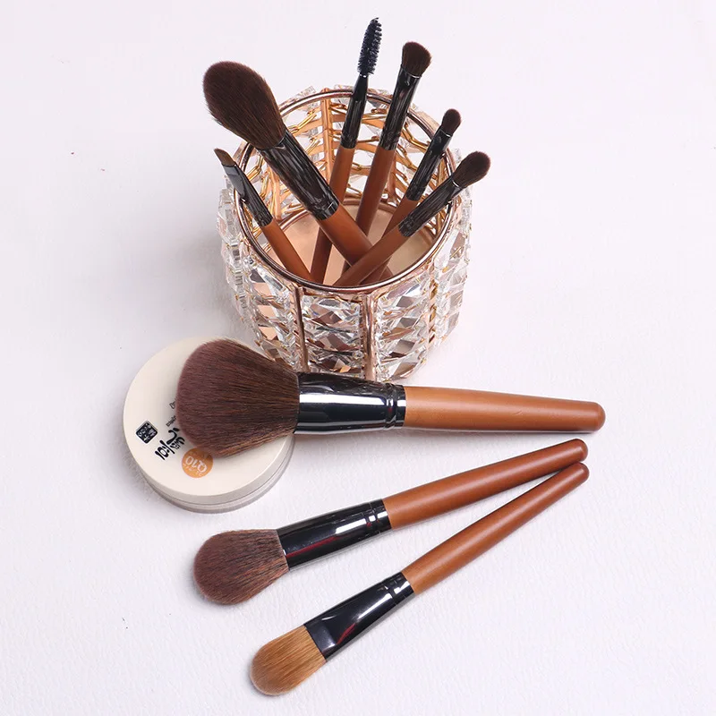 High Quality Synthetic Hair Champagne Wooden Handle Make up Brush Kit Brown Luster Wood Rod Professional Makeup Kit
High Quality Synthetic Hair Champagne Wooden Handle Make up Brush Kit Brown Luster Wood Rod Professional Makeup Kit
