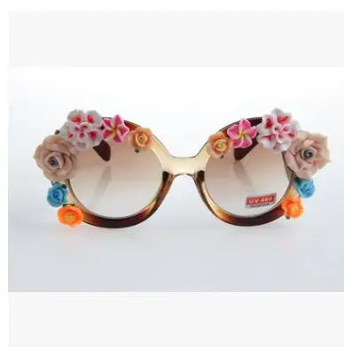 2019 Vintage fashion style rose polymer clay flower UV 400 handmade sunglasses
2019 Vintage fashion style rose polymer clay flower UV 400 handmade sunglasses