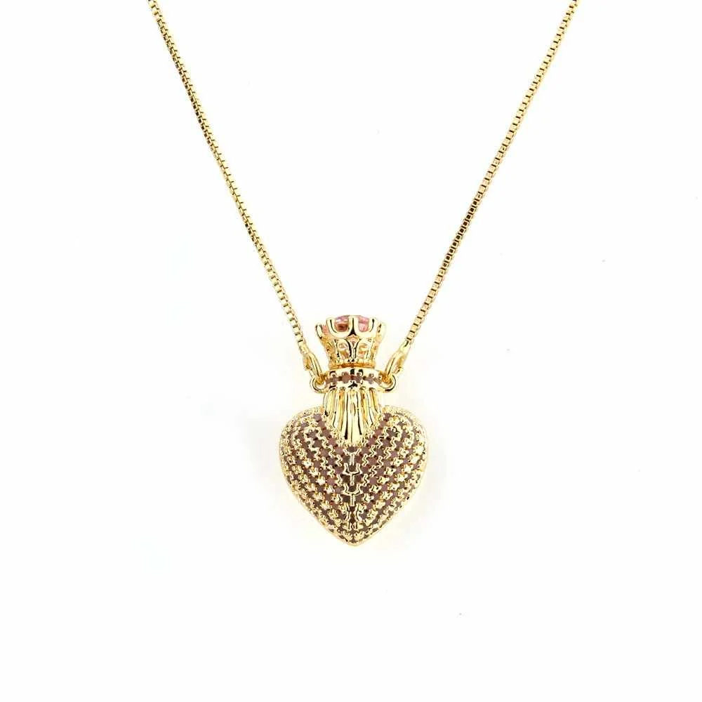 Heart-shaped Perfume Bottle Pendant Zircon Electroplated Bottle and Removable Necklace
Heart-shaped Perfume Bottle Pendant Zircon Electroplated Bottle and Removable Necklace