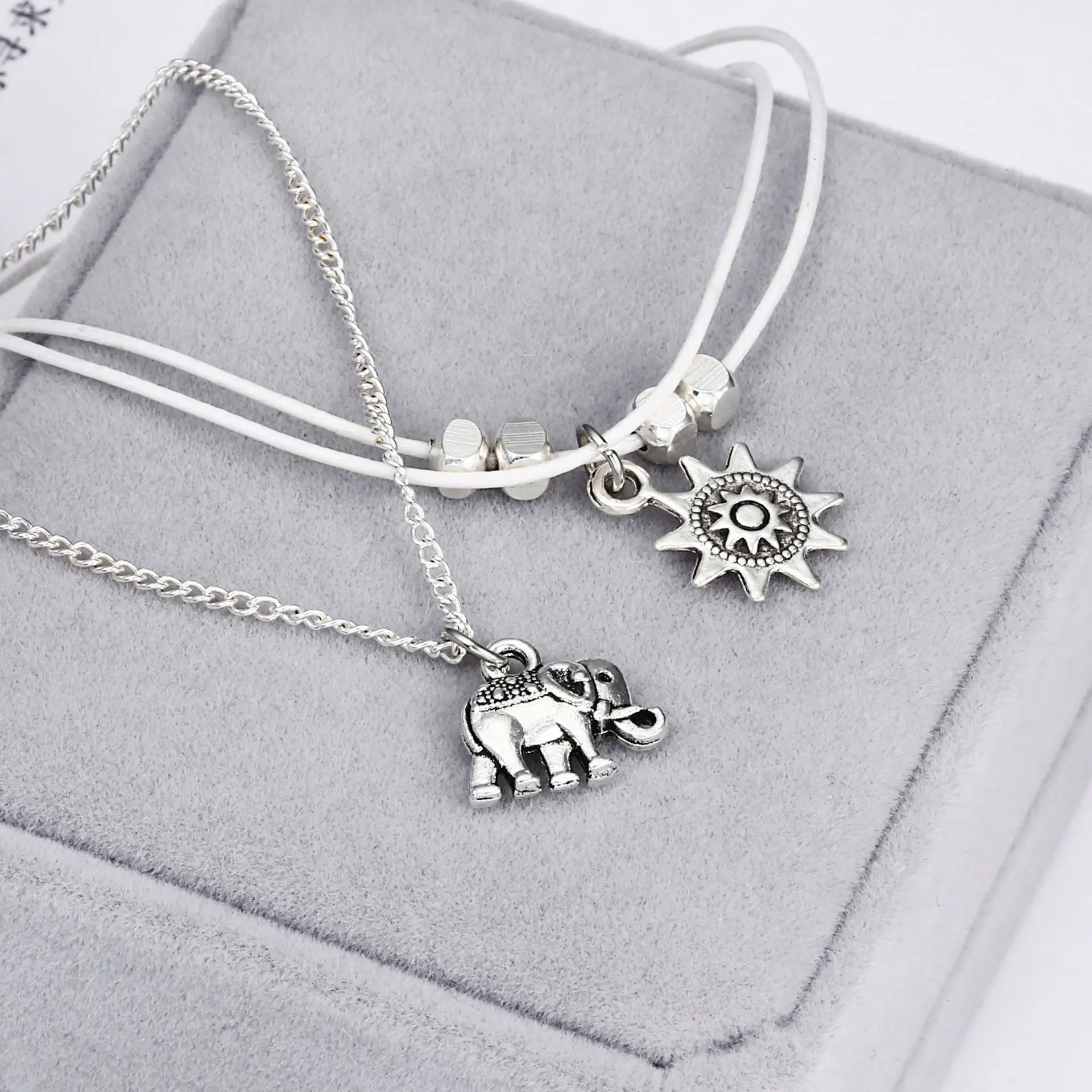 Women Elephant Sun Pendant Charms Rope Chain Beach Summer Foot Ankle Bracelet Jewelry Vintage Multiple Layer Anklets, Gold color
Women Elephant Sun Pendant Charms Rope Chain Beach Summer Foot Ankle Bracelet Jewelry Vintage Multiple Layer Anklets, Gold color
