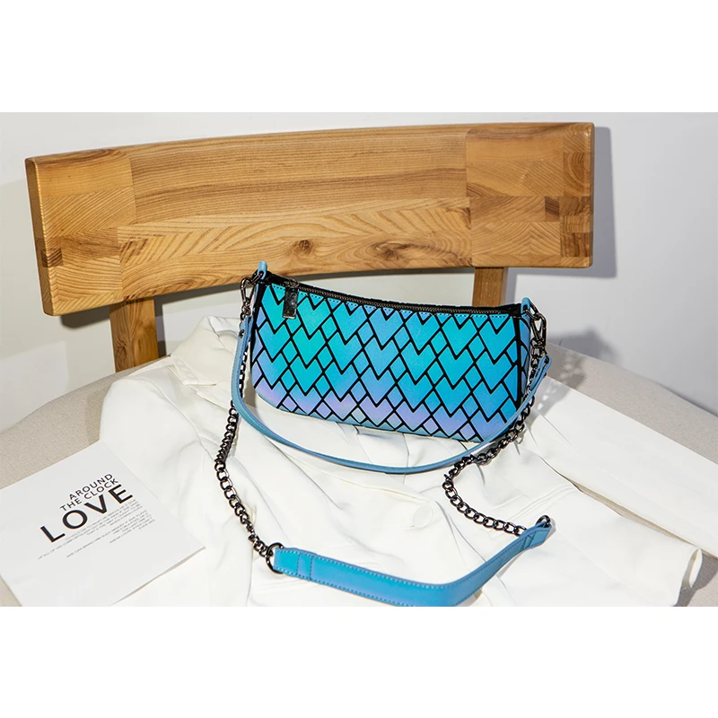 Geometric Bags Fashion Underarm Armpit Luxury Chain Bags Ladies Hand Bag Women Luminous Small Handbag
Geometric Bags Fashion Underarm Armpit Luxury Chain Bags Ladies Hand Bag Women Luminous Small Handbag