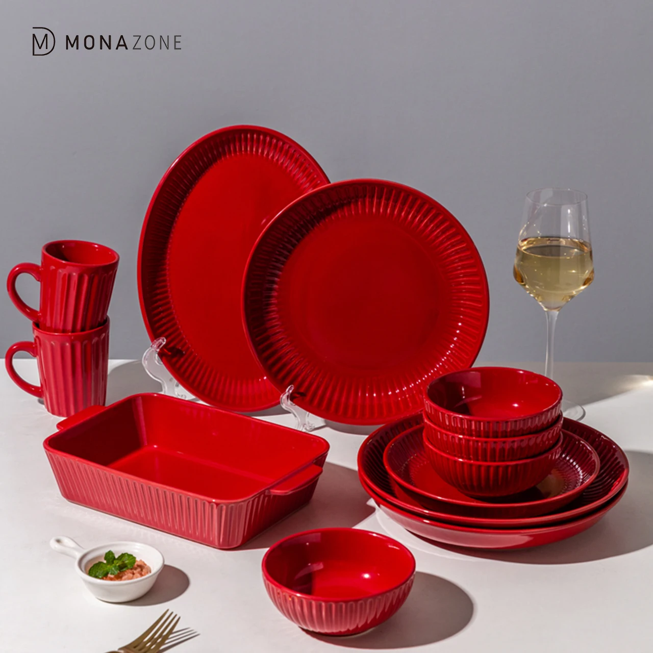 MONAZONE Creative Red Ceramic Bableware Baking Tray Dinner Plate Cereal Bowl dinnerware set
MONAZONE Creative Red Ceramic Bableware Baking Tray Dinner Plate Cereal Bowl dinnerware set