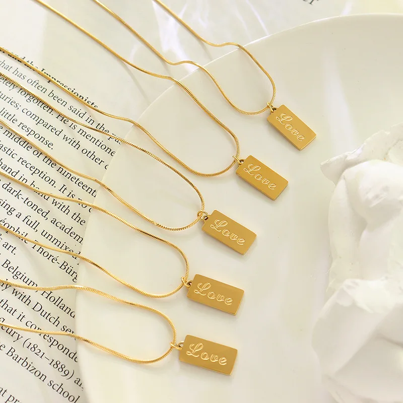 Waterproof Women Jewelry 18K Real Gold Plated Love Letter Necklace Tarnish Free Stainless Steel Chunky Vintage Necklace
Waterproof Women Jewelry 18K Real Gold Plated Love Letter Necklace Tarnish Free Stainless Steel Chunky Vintage Necklace