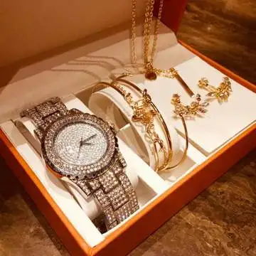 Fashion lady luxury jewelry 8pcs gift set diamond leaves braceelt earrings necklaces gold plated watch women
Fashion lady luxury jewelry 8pcs gift set diamond leaves braceelt earrings necklaces gold plated watch women