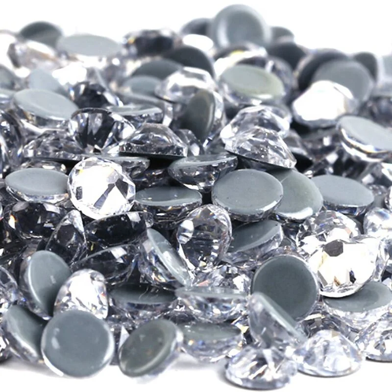 Popular strass Quality 5 A Glass white clear bag bling hot fix crystal rhinestones for bag
Popular strass Quality 5 A Glass white clear bag bling hot fix crystal rhinestones for bag