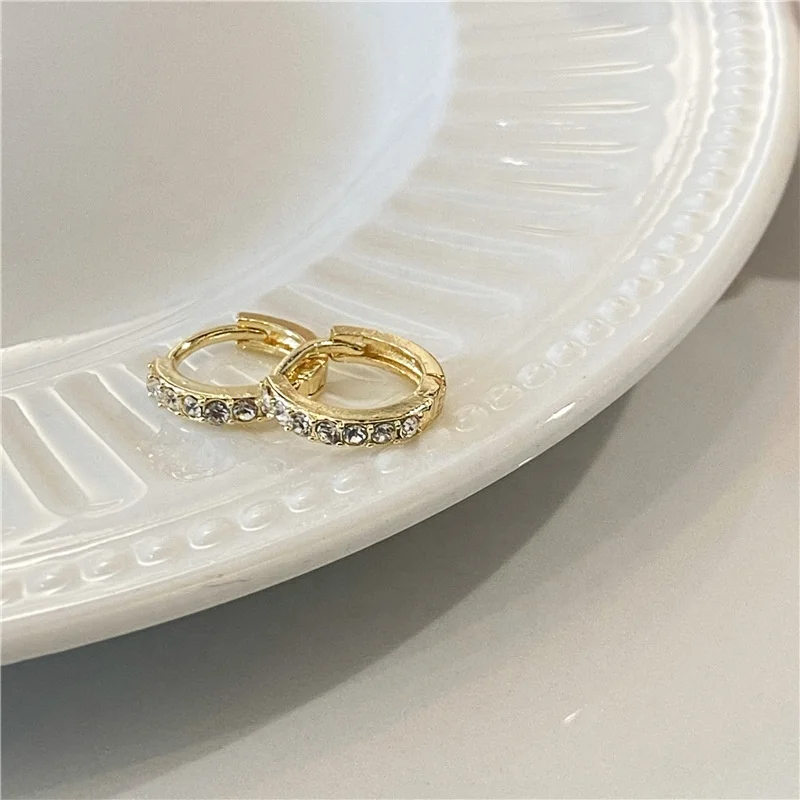 Fashion Simple 24k 22k gold hoop earrings mini gold earrings gold-plated ultra thin hoop earrings for women, Gold color
Fashion Simple 24k 22k gold hoop earrings mini gold earrings gold-plated ultra thin hoop earrings for women, Gold color