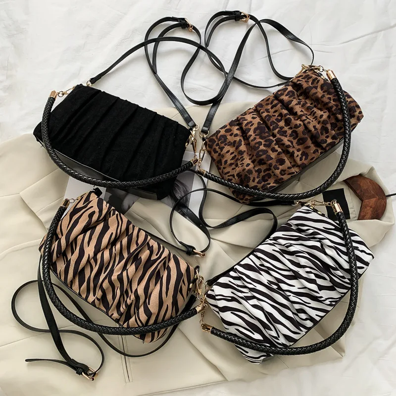 TS9234 New Arrivals Autumn Winter crossbody bag trendy handbags women ladies designer fashion leather Ruched Leopard grain Bags
TS9234 New Arrivals Autumn Winter crossbody bag trendy handbags women ladies designer fashion leather Ruched Leopard grain Bags