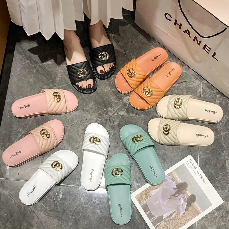 Designers Slippers Custom Logo Ladies Slide Sandals,Fashion Custom Women Slide Sandals,Ladies Pink Rubber Slides Sandals, Customized color
Designers Slippers Custom Logo Ladies Slide Sandals,Fashion Custom Women Slide Sandals,Ladies Pink Rubber Slides Sandals, Customized color