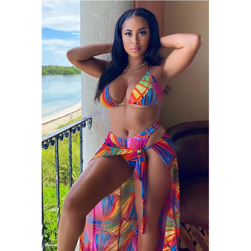 2021 new 3 piece split designer swimsuit sexy sandy three-piece bikini cover up, Multicolor
2021 new 3 piece split designer swimsuit sexy sandy three-piece bikini cover up, Multicolor