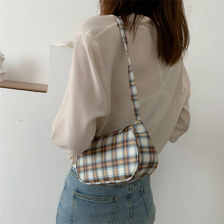 2021 Wholesale Women Retro Shoulder PU Leather Women Handbag Underarm Small Leather Tote Bag
2021 Wholesale Women Retro Shoulder PU Leather Women Handbag Underarm Small Leather Tote Bag