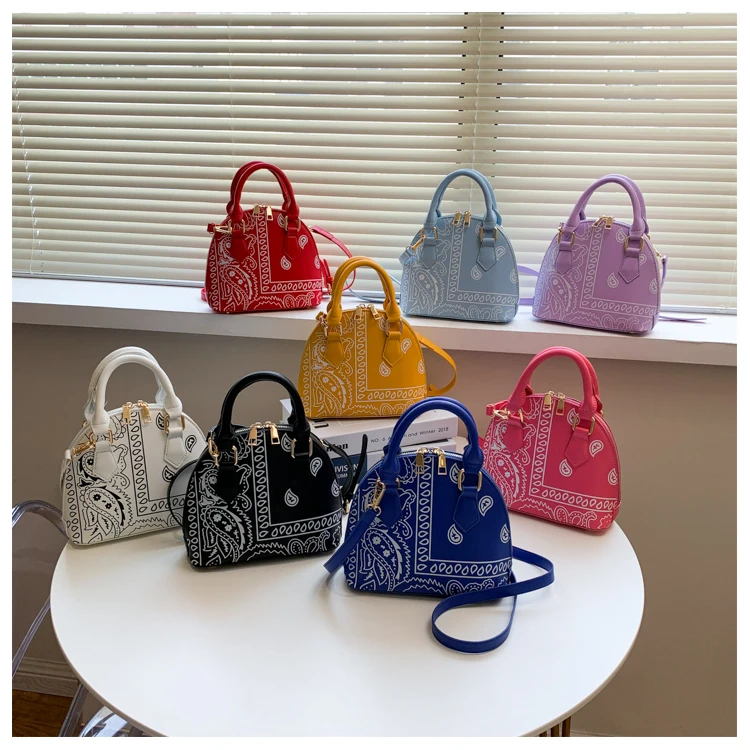 2021 Retro Paisley Luxury Bandanna Women Purse and Sexy Swimwear Set Fashion Matching Purse Sets, 3 colors
2021 Retro Paisley Luxury Bandanna Women Purse and Sexy Swimwear Set Fashion Matching Purse Sets, 3 colors