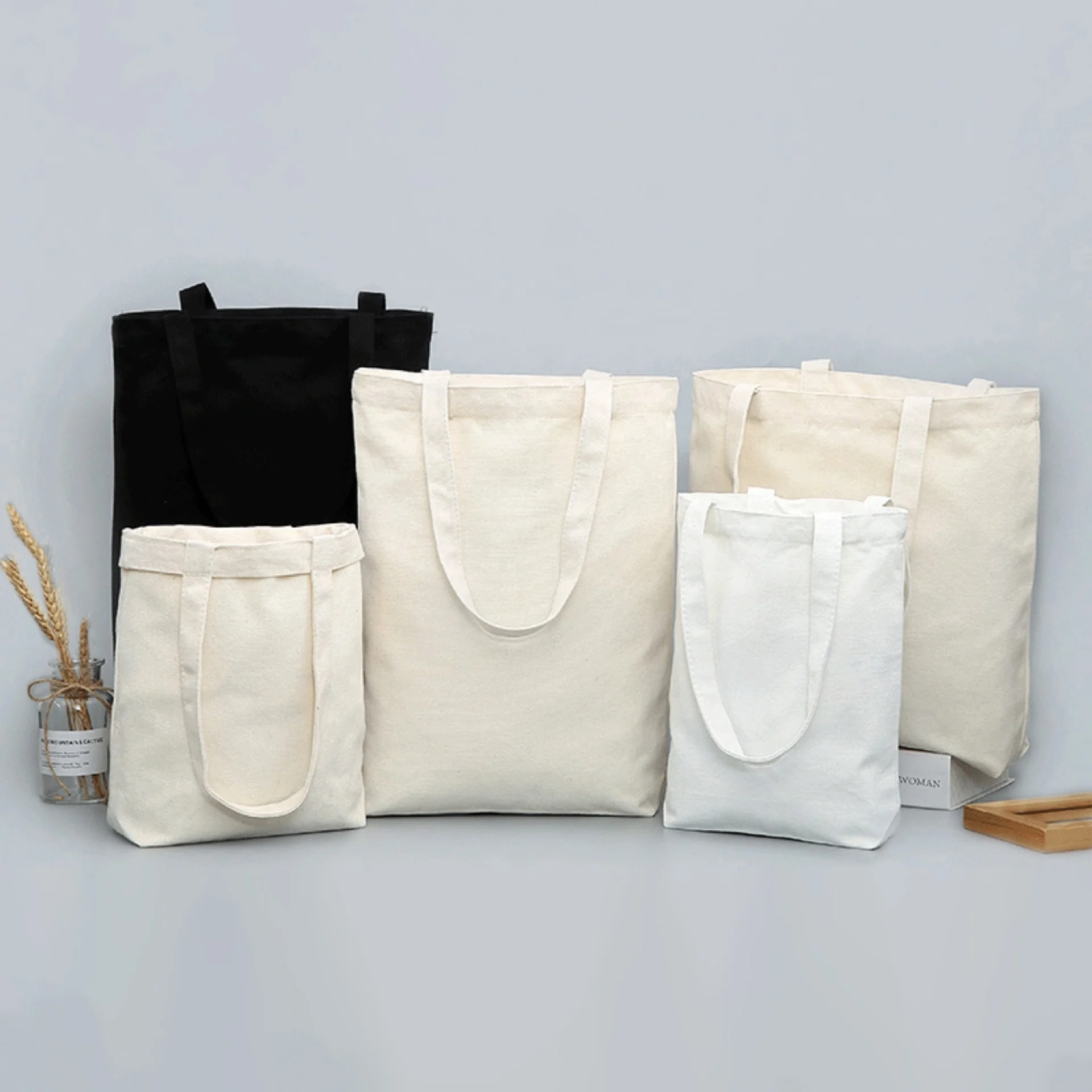 Custom plain organic reusable cotton canvas tote shopping shoulder beach bag With rope handles zipper pocket and button, 18 colors in stock
Custom plain organic reusable cotton canvas tote shopping shoulder beach bag With rope handles zipper pocket and button, 18 colors in stock