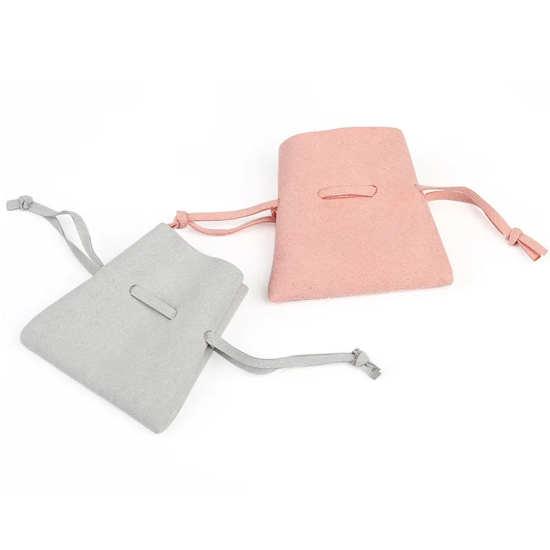 Microfiber imitation leather jewelry purse bag ring necklace jewelry storage bag beam mouth jewelry packaging bag, As shown in the figure
Microfiber imitation leather jewelry purse bag ring necklace jewelry storage bag beam mouth jewelry packaging bag, As shown in the figure