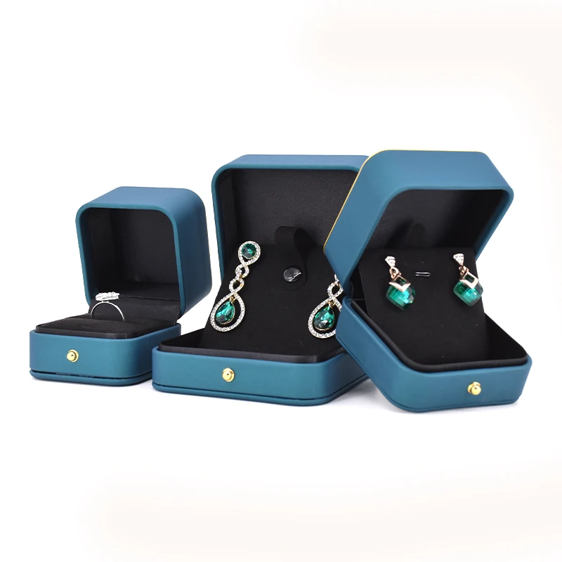 Custom Luxury boite cadeau Trinket Earring Gift Set Storage Leather boxes Display Jewelry Pendant Rings Packaging Jewelry Box, Customized color
Custom Luxury boite cadeau Trinket Earring Gift Set Storage Leather boxes Display Jewelry Pendant Rings Packaging Jewelry Box, Customized color