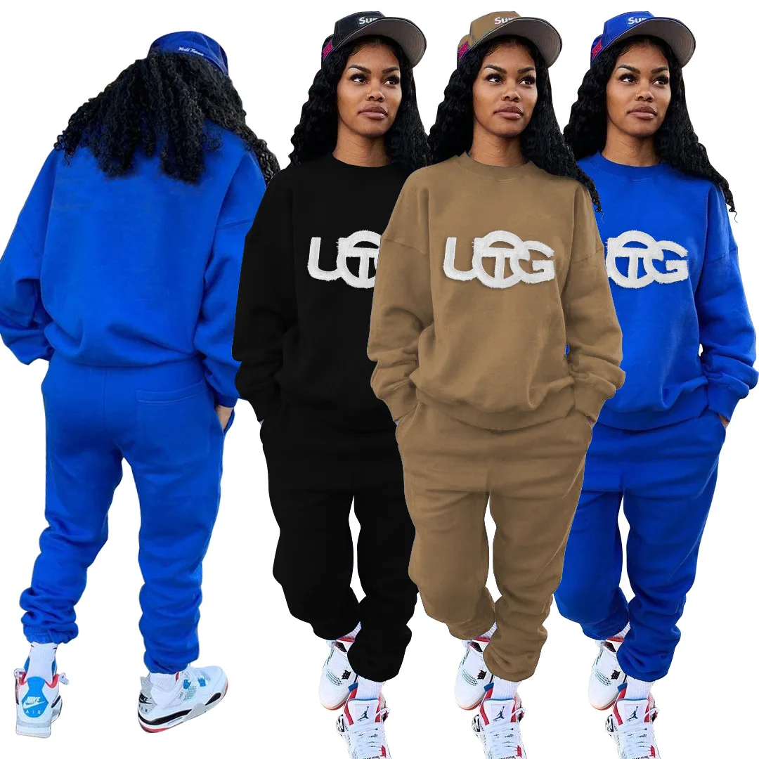 New Arrivals 2022 Women Embroidered Logo Fleece Sweatshirt And Jogger Pants Two Piece Tracksuit Set Lounge Wear
New Arrivals 2022 Women Embroidered Logo Fleece Sweatshirt And Jogger Pants Two Piece Tracksuit Set Lounge Wear