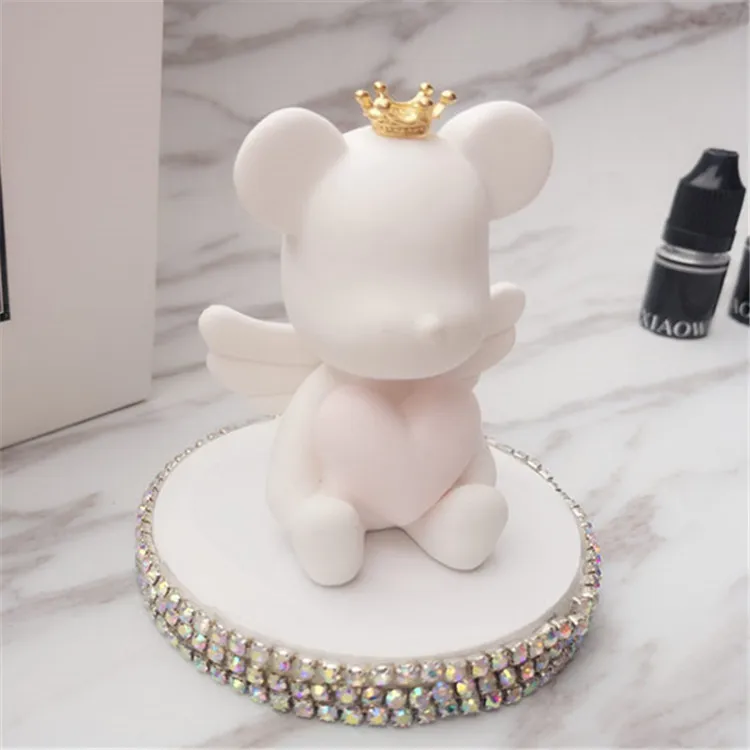 chemicals  air fresheners   name ceramic bear aroma decoration