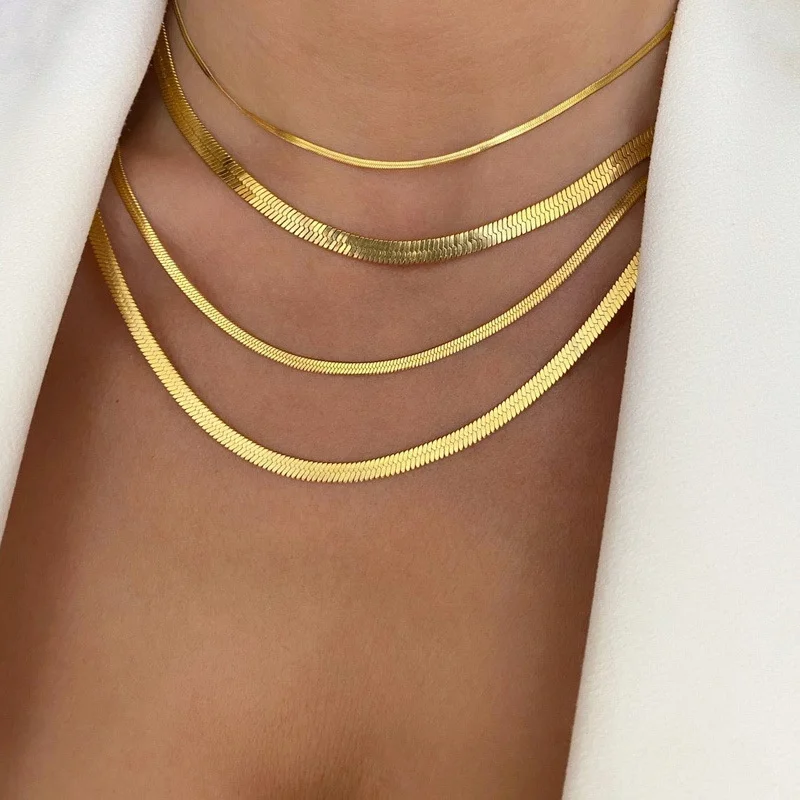 Hot Fashion Men's Herringbone Chain Short Necklace Stainless Steel Waterproof Unisex Snake Flat Chain Choker Women Jewelry Gift
Hot Fashion Men's Herringbone Chain Short Necklace Stainless Steel Waterproof Unisex Snake Flat Chain Choker Women Jewelry Gift