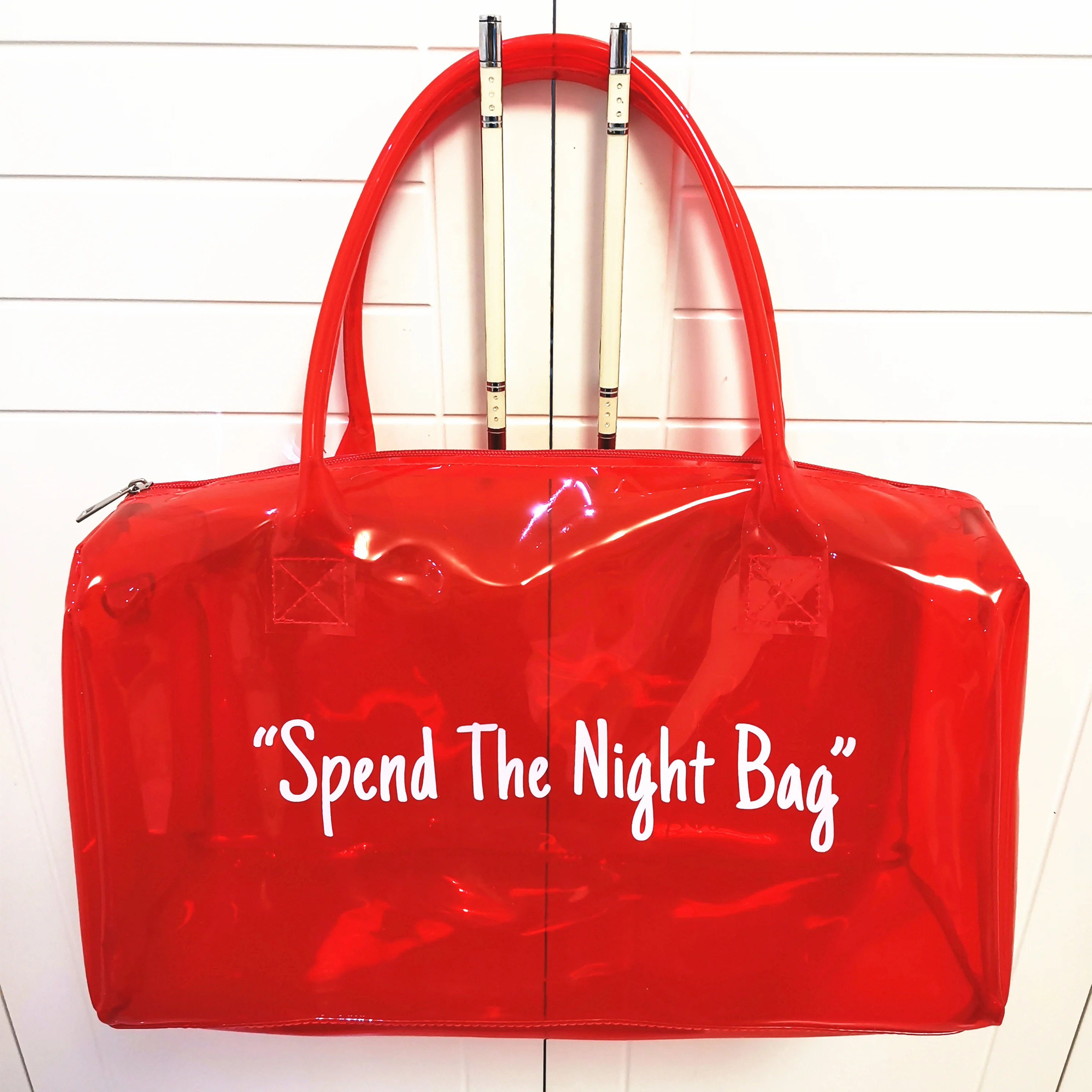 Fashion waterproof monogram cute duffle bag PVC packing ziplock pink duffle bag women, Customers' requirement
Fashion waterproof monogram cute duffle bag PVC packing ziplock pink duffle bag women, Customers' requirement