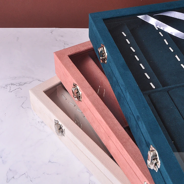 Two-in-one Jewelry Storage Ring Display Box With Lid Jewelry Rings Large Display Box Large Capacity Jewelry Display Tray, Dark green white pink
Two-in-one Jewelry Storage Ring Display Box With Lid Jewelry Rings Large Display Box Large Capacity Jewelry Display Tray, Dark green white pink