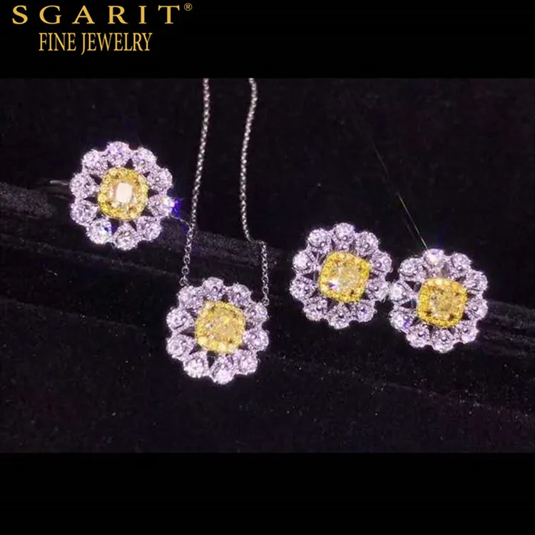 SGARIT luxurious wedding diamond jewelry 18k gold natural yellow diamond stud earring pendant necklace ring set
SGARIT luxurious wedding diamond jewelry 18k gold natural yellow diamond stud earring pendant necklace ring set