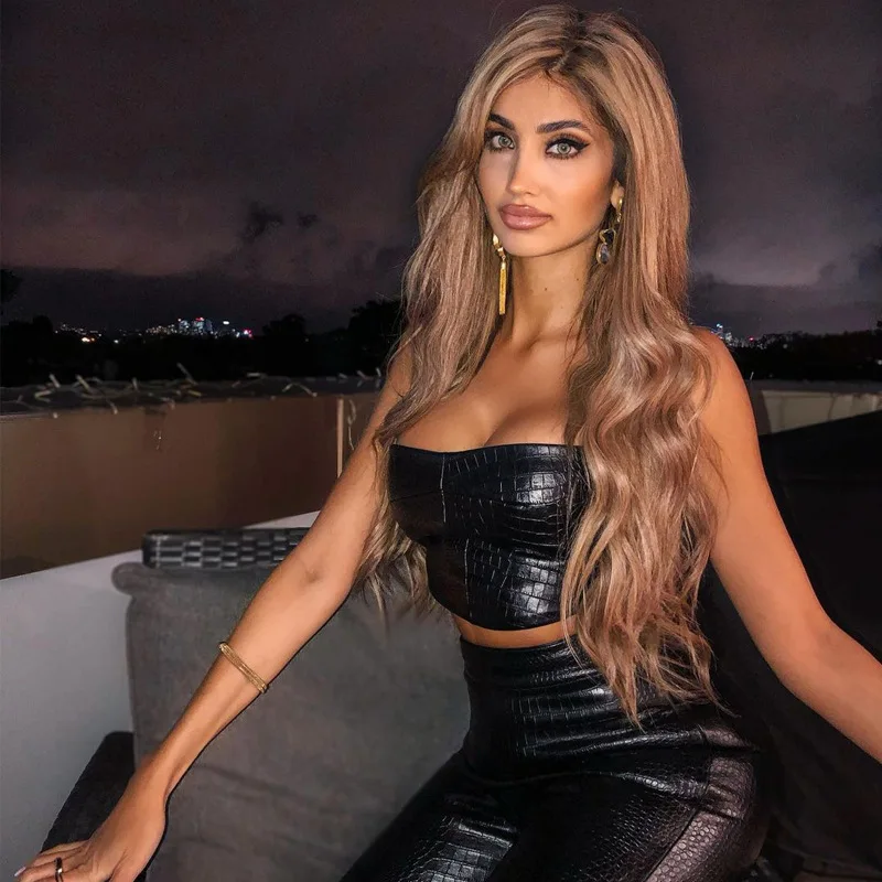 K313S0C4081X Stylish Chic PU 2 Pieces Set Sleeveless Leather Tank Top And Pants Woman sexy T-shirts & Trousers, Black
K313S0C4081X Stylish Chic PU 2 Pieces Set Sleeveless Leather Tank Top And Pants Woman sexy T-shirts & Trousers, Black